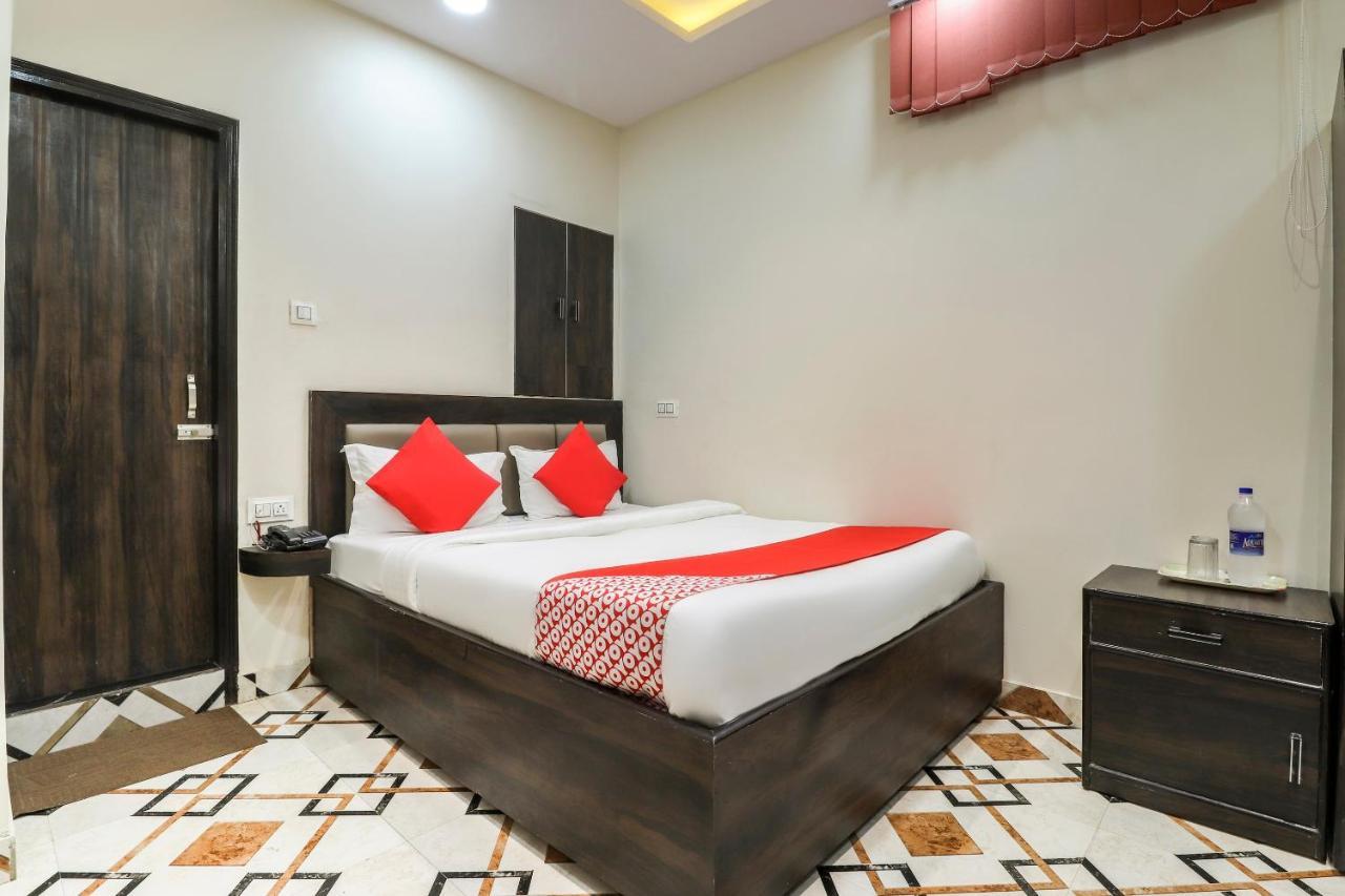 Oyo Hotel City Palace Kanpur Exterior foto